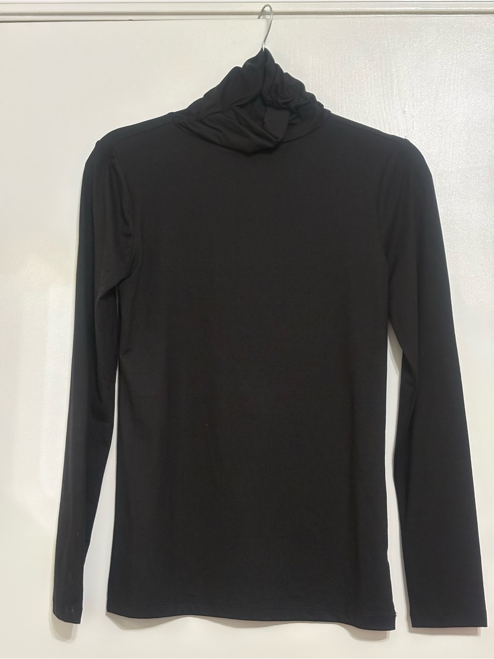 Zenana Outfitters Black Long-Sleeve Turtleneck Top